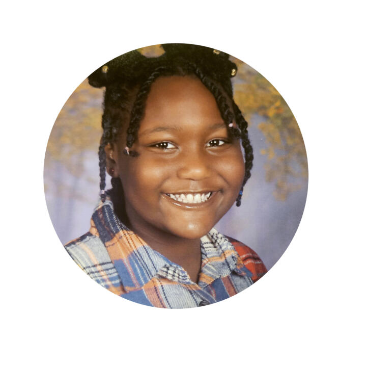 Kinderaugen blicken in die Zukunft