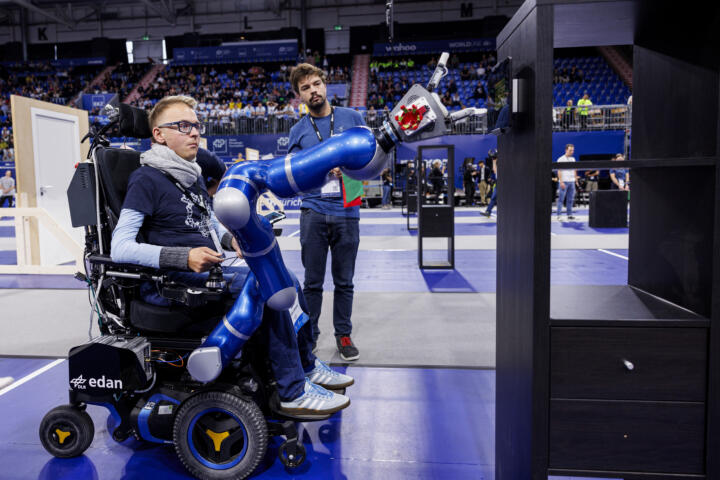 Assistenzroboter rennen um die Wette